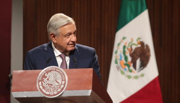 2023-02-05-Presidente-AMLO-Constitución-de-1917-Queretaro-Foto-01-770×513