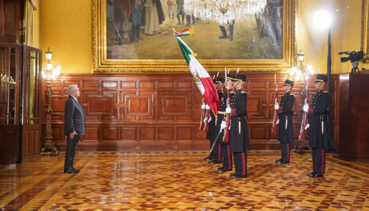 213-ANIVERSARIO-INDEPENDENCIA-DE-MEXICO-FOTO10