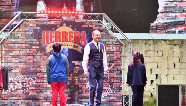 310823_Feria6